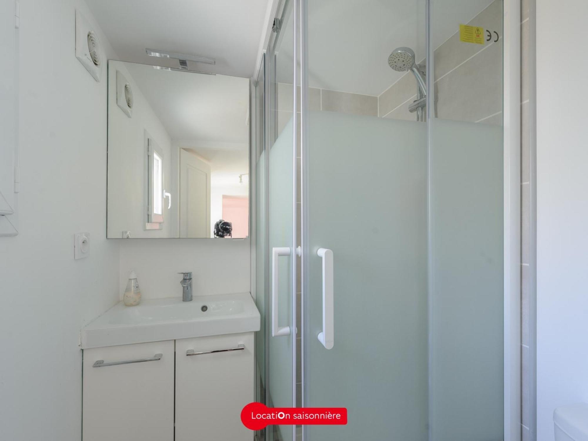 Appartement T2 A 50M De La Plage Avec Cour, Wifi Et Equipements Bebe - 4 Pers, Chatelaillon-Plage - Fr-1-535-17 Exteriér fotografie